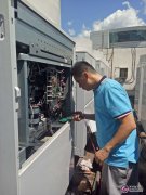 一線空調(diào)安裝工：我們沒(méi)賺黑心錢 都是憑技術(shù)吃